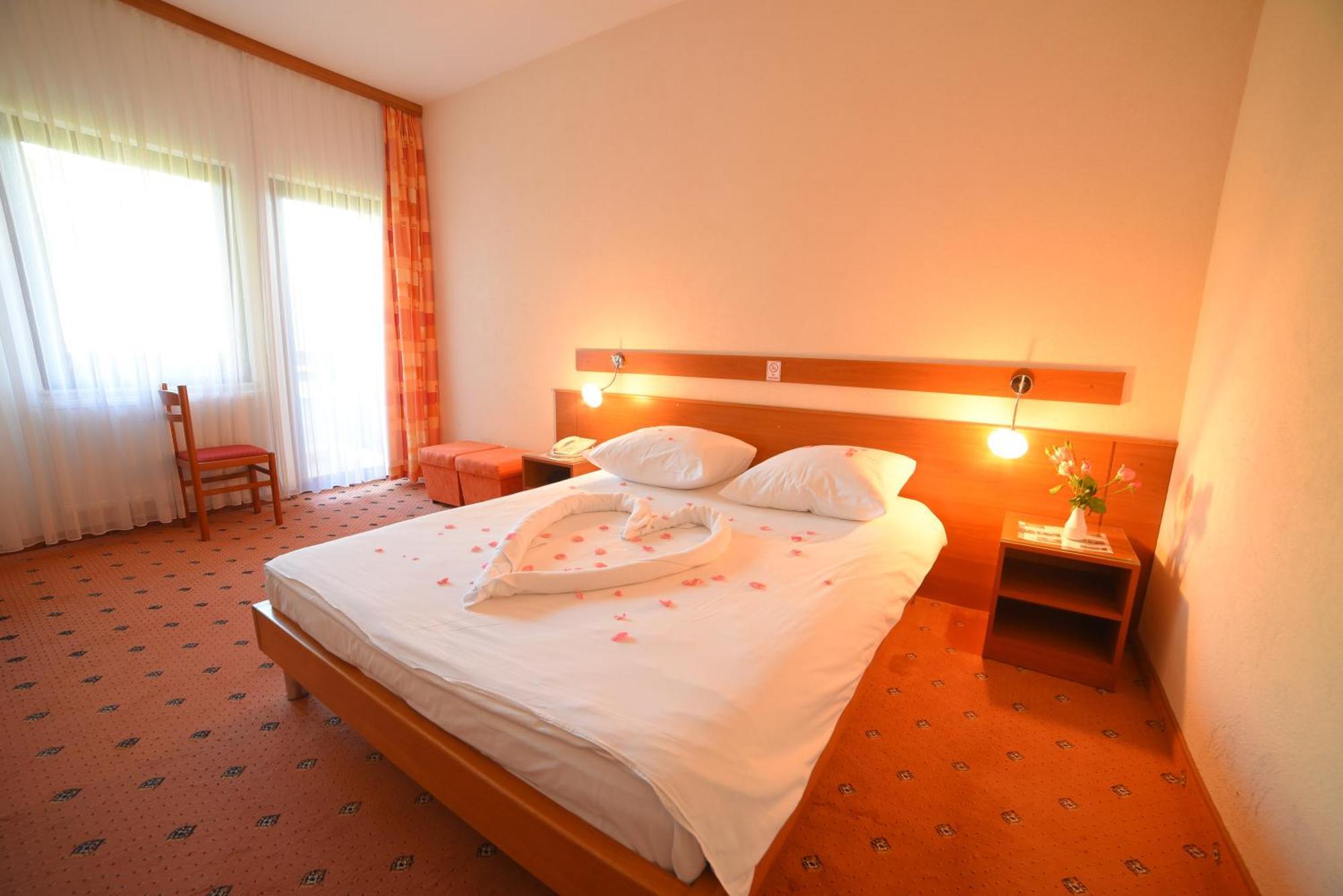 Hotel Ada Bihać Εξωτερικό φωτογραφία