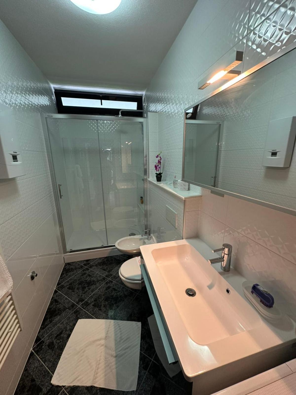 Hotel Ada Bihać Εξωτερικό φωτογραφία